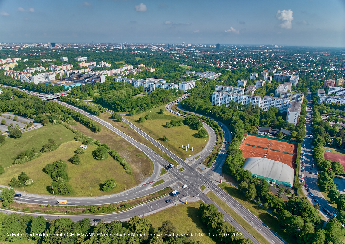 07.06.2023 - Perlach Plaza, PEP, Rentenversicherung, Wohnring, WACKER-Chemie in Neuperlach